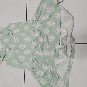 Sweet bamboo green floral skirted onesie 12-18